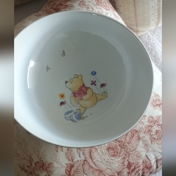 Disney Other - Disney Winnie the Pooh Serving Bowl